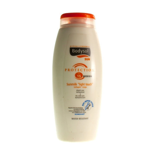Bodysol Sunmilk Light Touch SPF 15 250ml